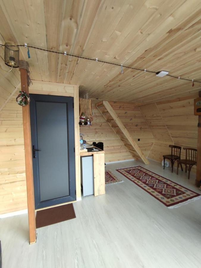 Alone Cottage Kazbegi ภายนอก รูปภาพ