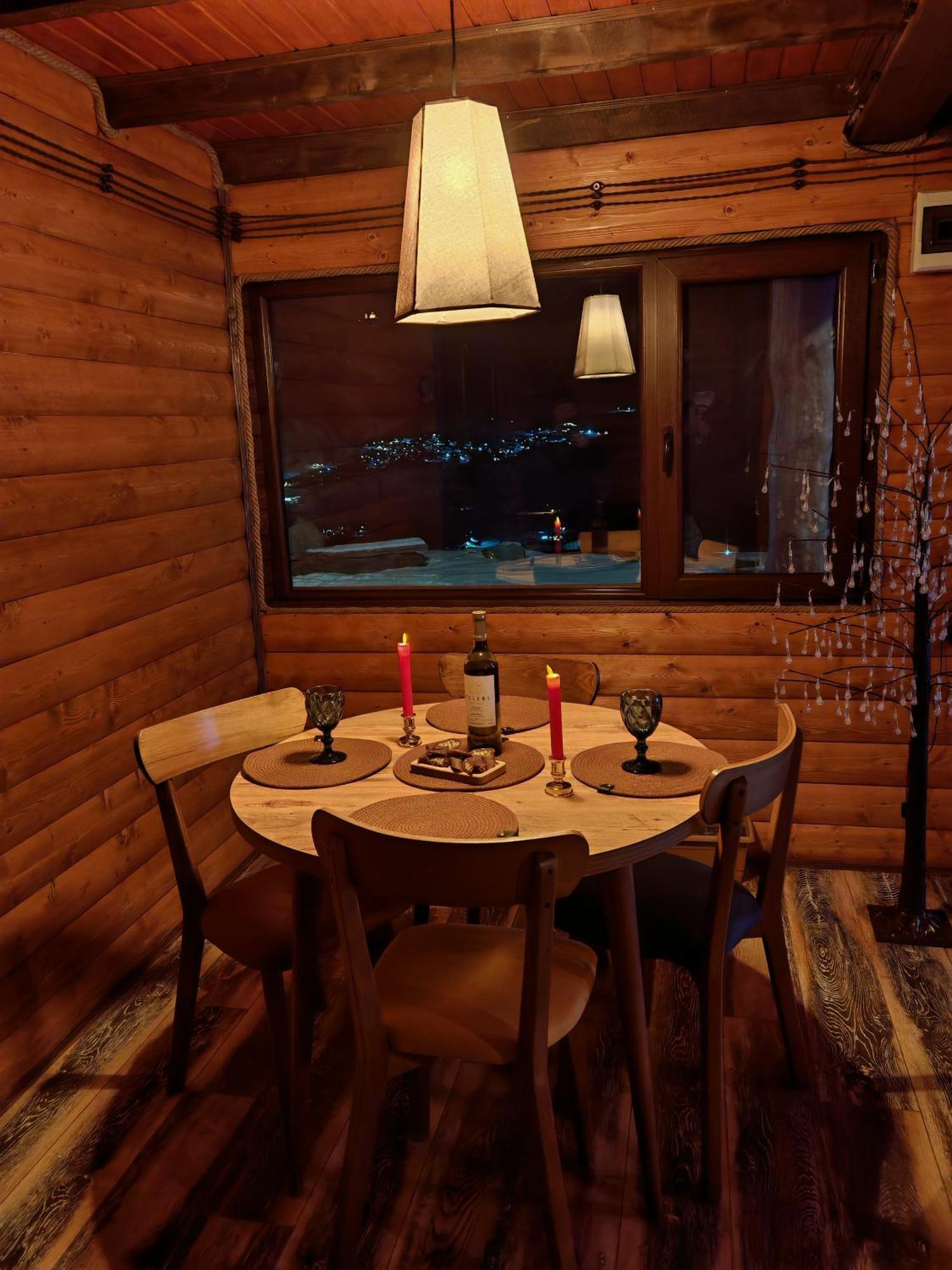 Alone Cottage Kazbegi ห้อง รูปภาพ